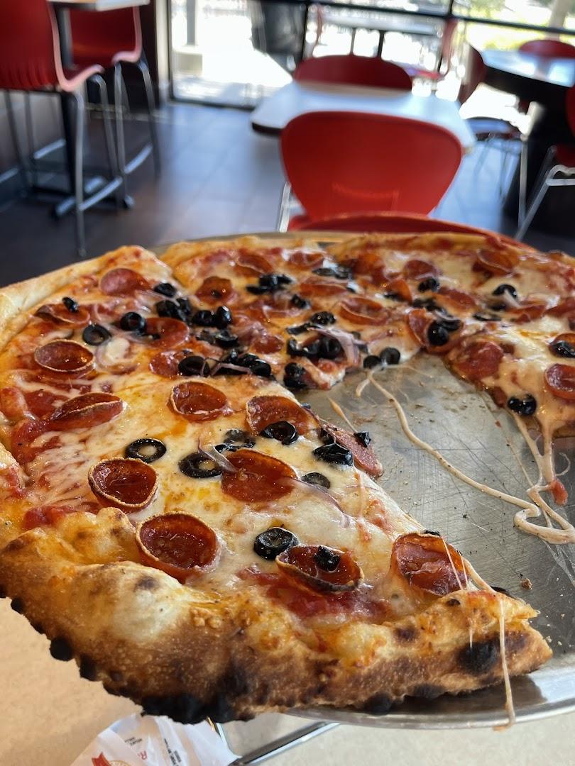 Lake Travis Pizza at Riverplace